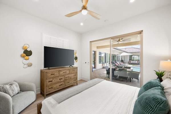 Desert Jade: Pool, Spa, EV Charger, BBQ, and more!