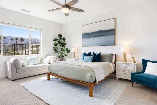 Spacious master with calming tones and room to really spread out.