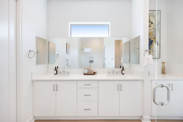 Plenty of space for two people to get ready daily.