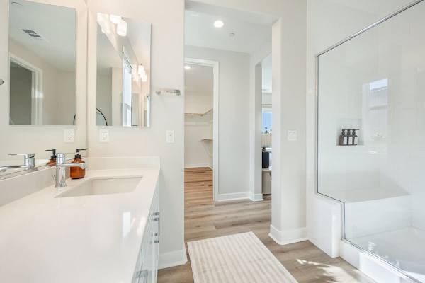 The open layout makes for easy movement.