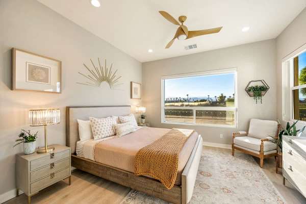 Fairway Gem: Pool+Spa, Putting Green, EV Charger!