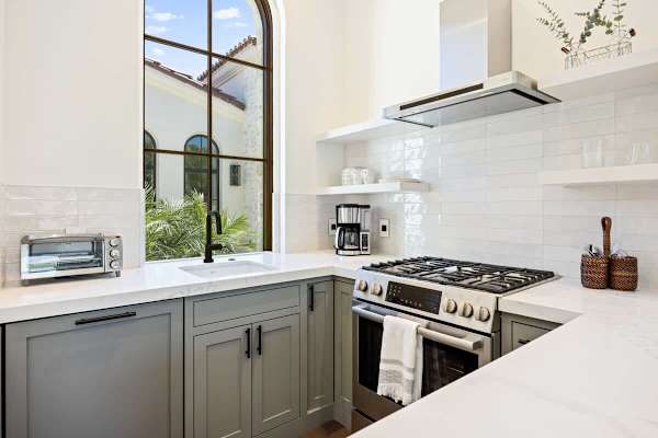 Casita Suite 5 Fully Stocked Kitchen