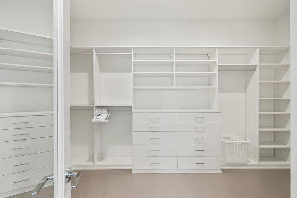Master Suite features a walk-in closet.