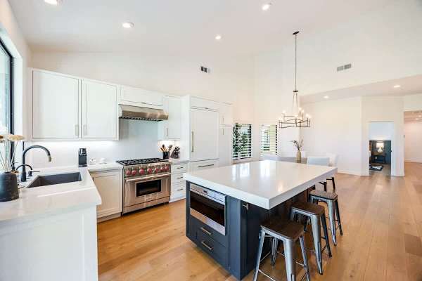 The kitchen at Tee Time is fully stocked, so you'll be able to prepare any meal.