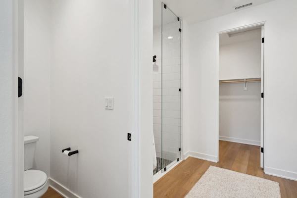 Master Suite Bathroom