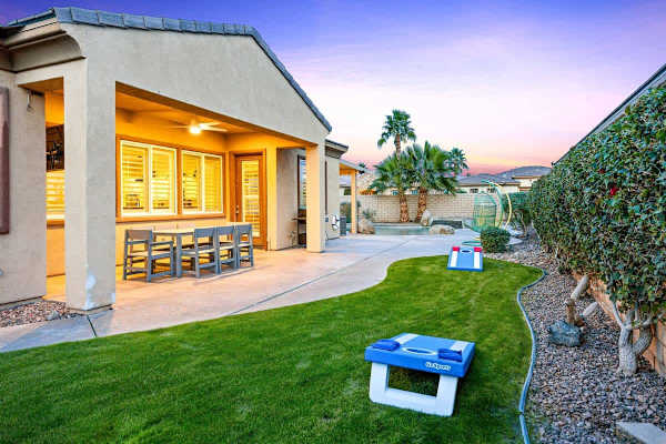 The perfect backyard for games and golden hour