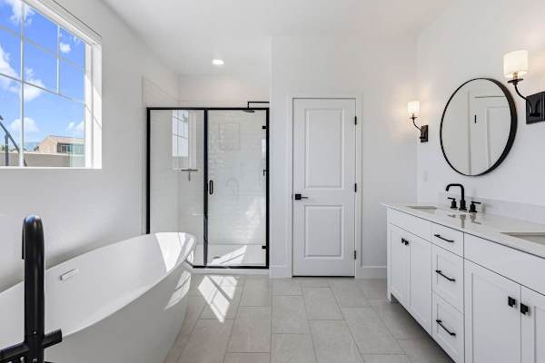 Master Suite Bathroom