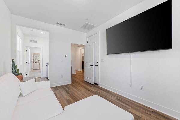 Casita Suite 2 Living Room (Queen Sofa Sleeper)