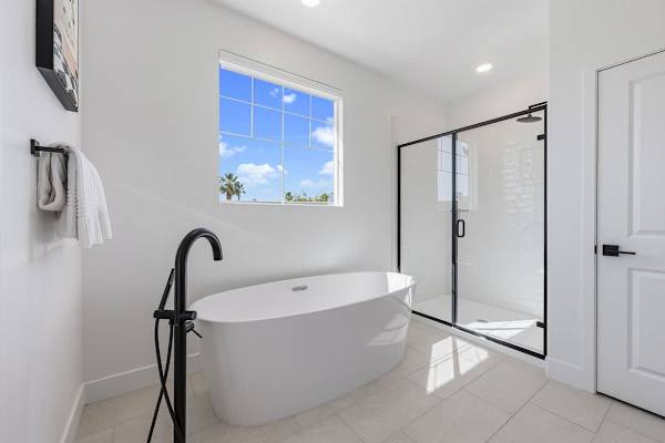 Master Suite Bathroom