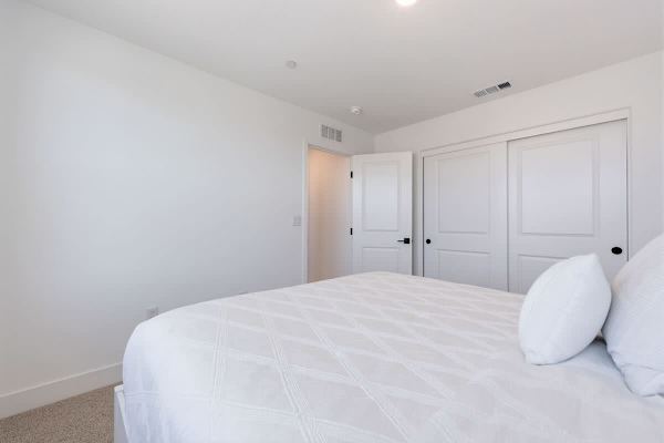 Bedroom 3 (upstairs)
