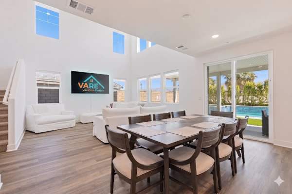 Luxe Serenity: EV Charger, Pool, Spa & FirePit