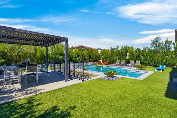Wanderlust | Pool+Spa, Sunken BBQ, FirePit, Games!