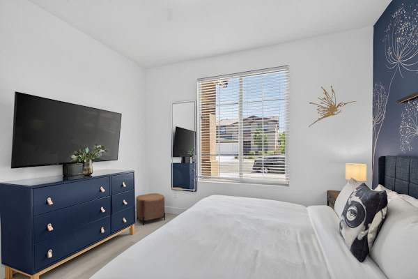 Bedroom 6 (Downstairs)