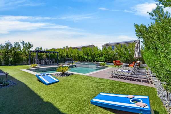Wanderlust | Pool+Spa, Sunken BBQ, FirePit, Games!