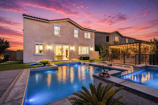 Wanderlust | Pool+Spa, Sunken BBQ, FirePit, Games!