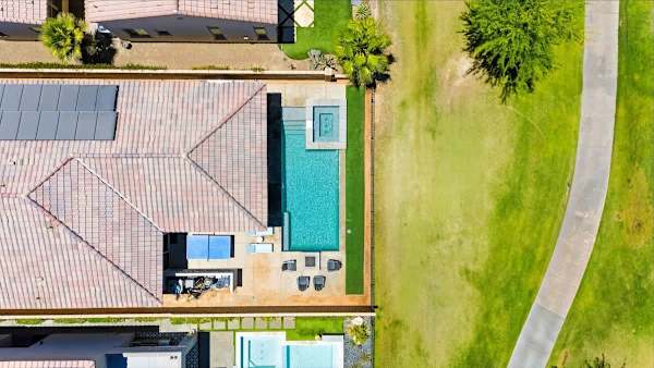 Golf Getaway | Pool, Spa, Arcades, BBQ, PGA West!