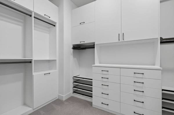Champion Stay: EV Charger, Pool / Spa & More!