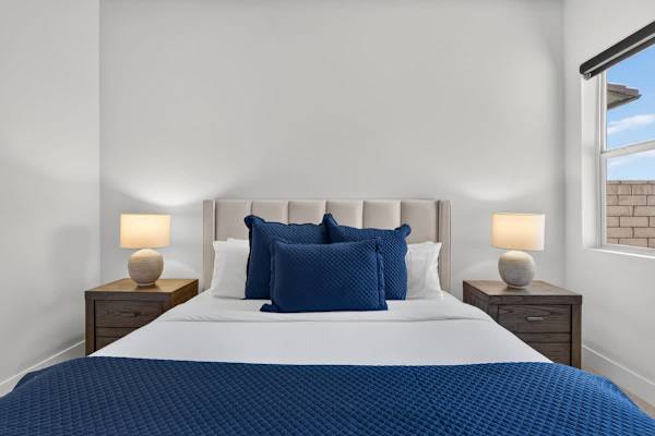 Champion Stay: EV Charger, Pool / Spa & More!