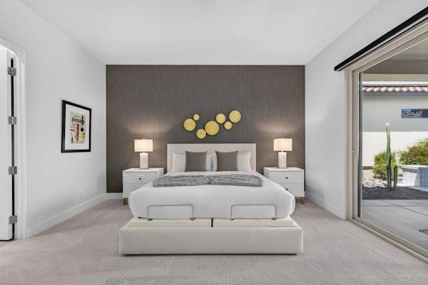 Champion Stay: EV Charger, Pool / Spa & More!