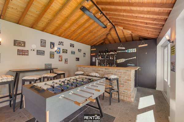 Villa Hoge Duin - spacious villa with large garden