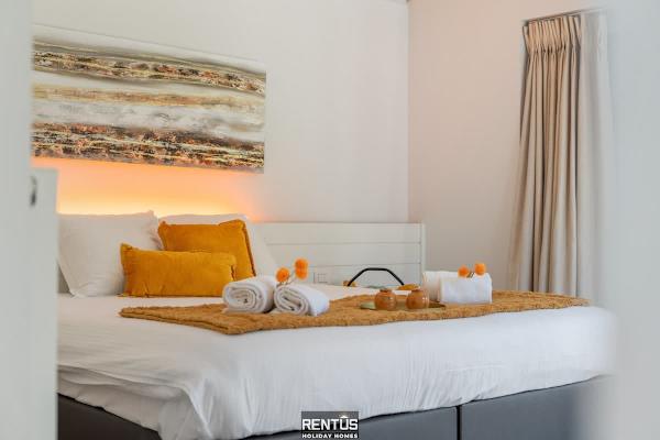 Villa Hoge Duin - spacious villa with large garden