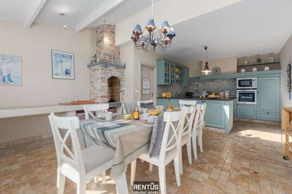 Villa Hoge Duin - spacious villa with large garden