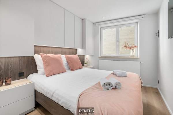 Newport 3 - comfortable luxury apartment near the sea