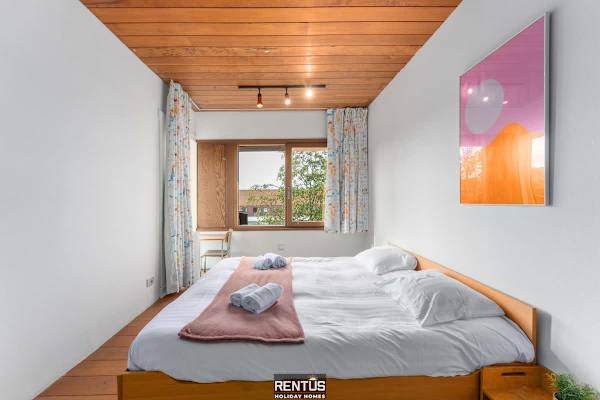 ’t Zandhuis - vintage stay with garden in Ostend