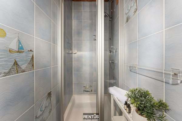 ’t Zandhuis - vintage stay with garden in Ostend