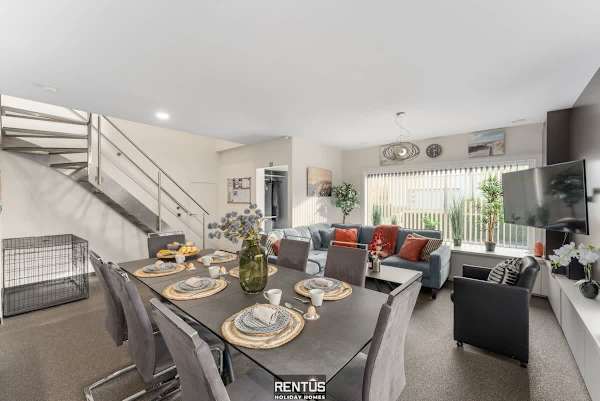 Fevery Village - home for 12 with enclosed garden