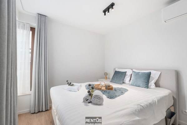 Villa 85 - stylish stay for 6 in a car-free domain in Ostend