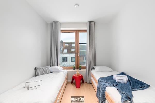 Villa 85 - stylish stay for 6 in a car-free domain in Ostend