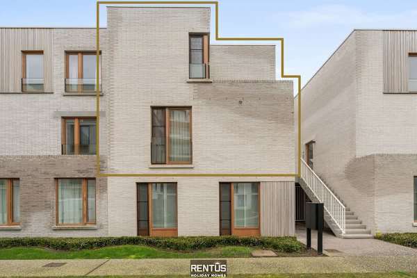 Villa 85 - stylish stay for 6 in a car-free domain in Ostend