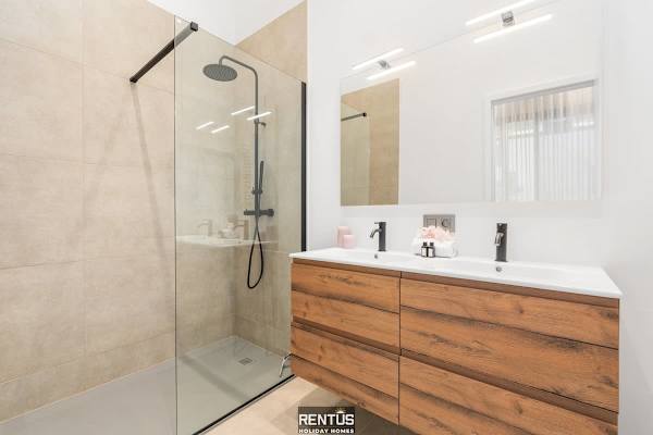 Lobster Loft - stylish apartment with sea view in Oostende