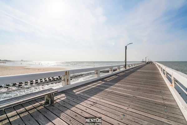 Seagenic - stay with terrace and open view in Nieuwpoort