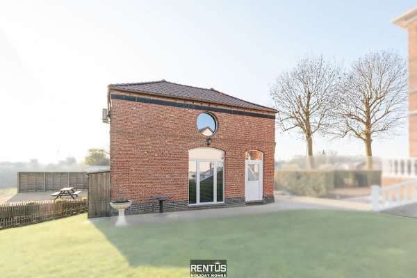 Hofhuisje – countryside stay for two in Leffinge