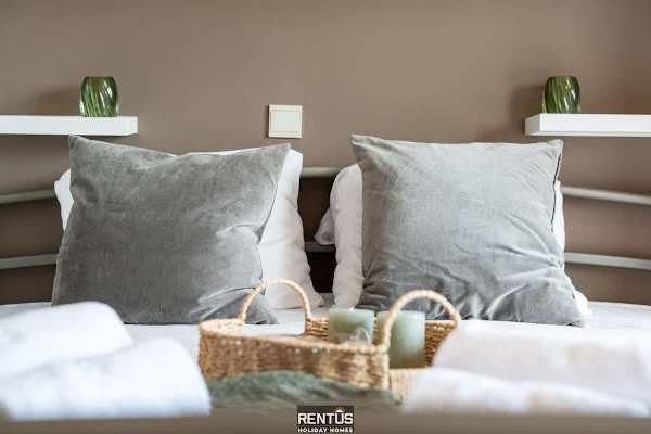 Seaview Flair - relax with direct sea views
