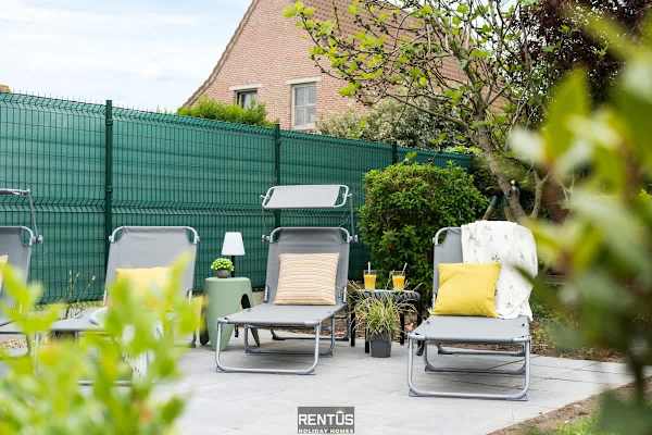 Villa Hoezee - 400m from the beach with garden & pétanque court