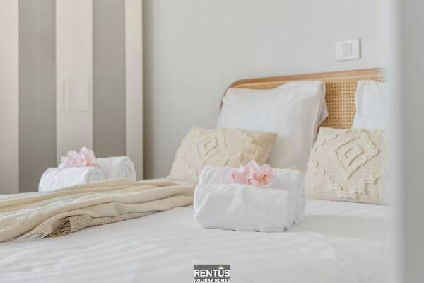 Droom Aan Zee-coastal stay close to beach and town