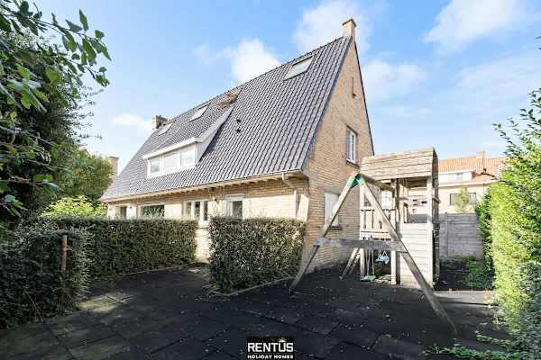 3-Beaufort - for 12 guests with garden & petanque