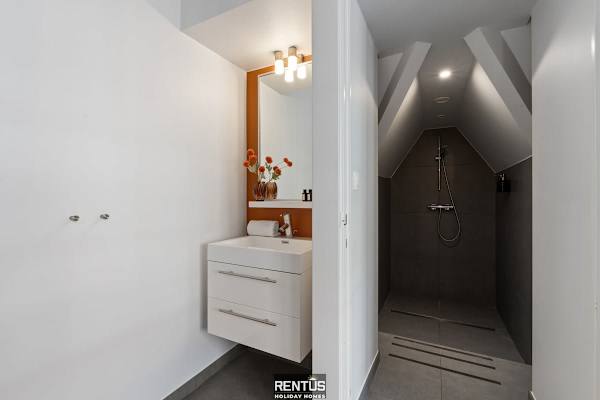 3-Beaufort - for 12 guests with garden & petanque