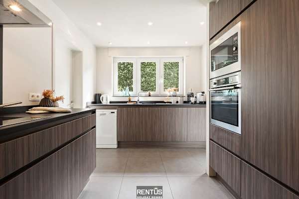 3-Beaufort - for 12 guests with garden & petanque
