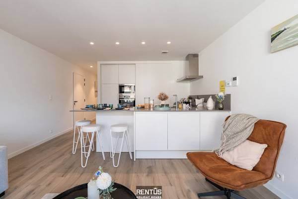 4-Beaufort - everything within walking distance