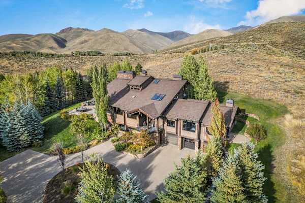 Abode at Elkhorn Estate, great for groups, views of Bald Mountain