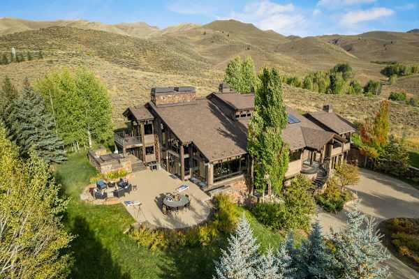 Abode at Elkhorn Estate, great for groups, views of Bald Mountain