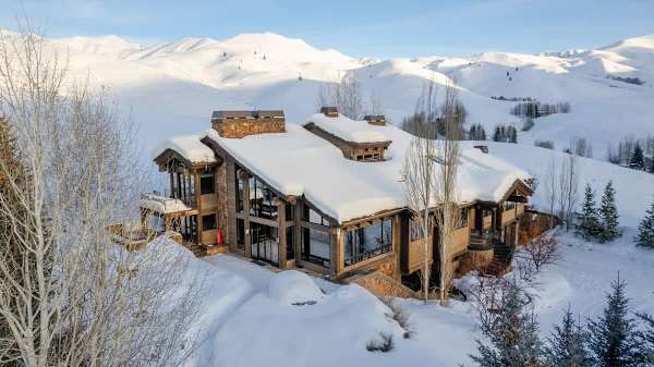 Abode at Elkhorn Estate, great for groups, views of Bald Mountain