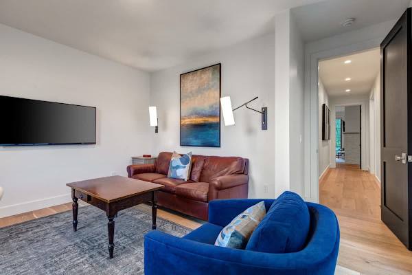 Abode at Warm Springs on The River, Ketchum, private hot tub
