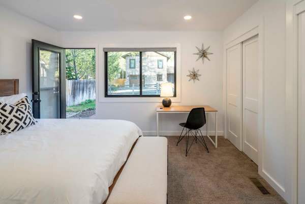 Abode at Sunnyside, modern mountain chic, walk to downtown Ketchum