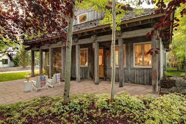 Abode at West Ketchum Farmhouse, downtown access