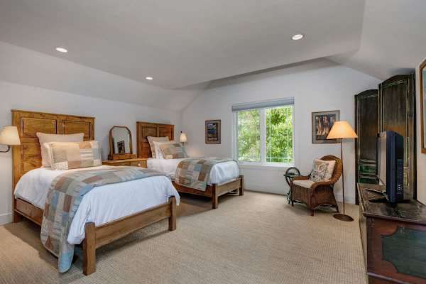 Abode at West Ketchum Farmhouse, downtown access